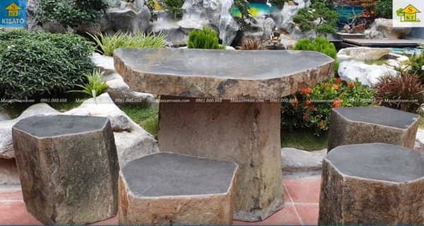 Mẫu Hồ Cá Koi Đẹp Đẳng Cấp Cho Không Gian Sân Vườn Biệt Thự Hiện Đại